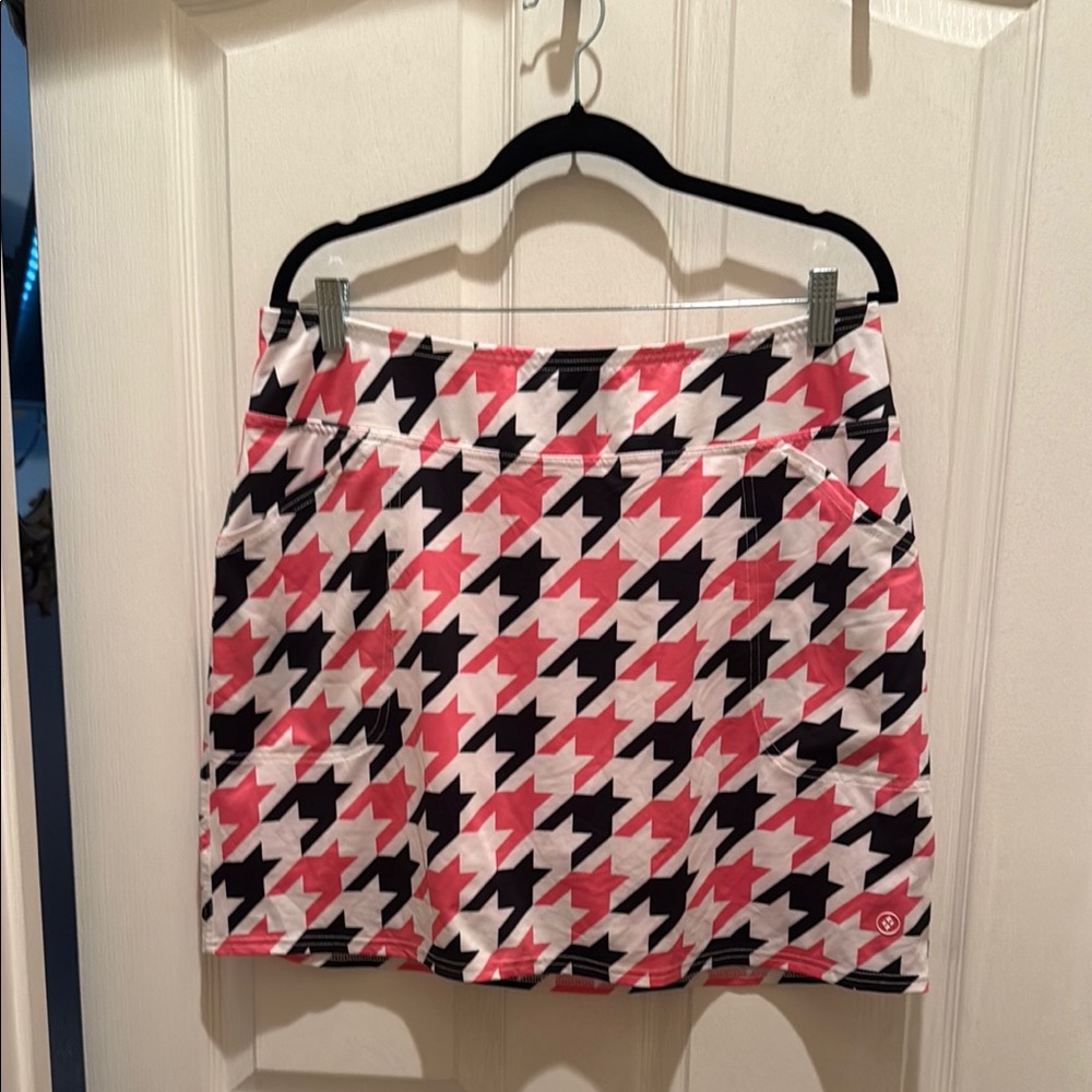 Jofit Pink and Black Houndstooth Skort, size large
